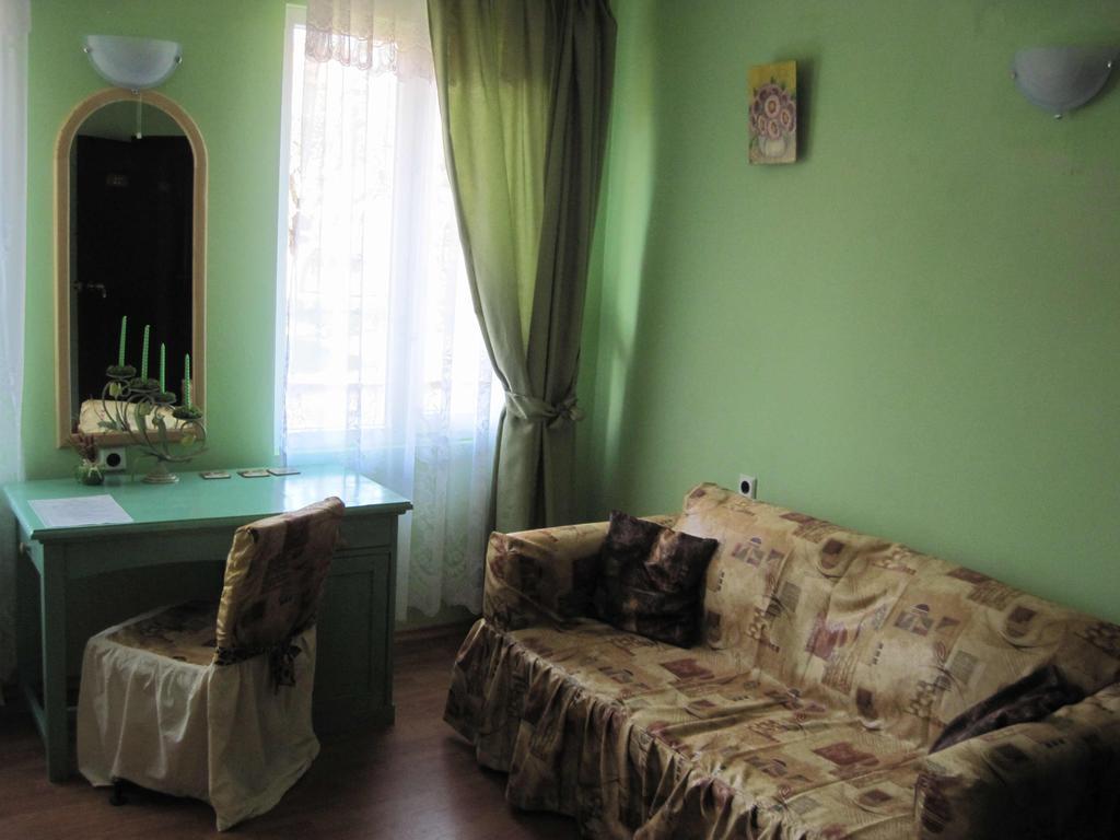 Hadjibulevata Guest House Kovachevtsi Ruang foto